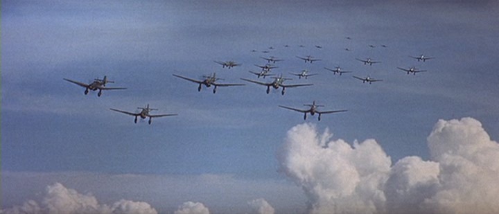 [BoB-Swarm-of-Stukas2.jpg]