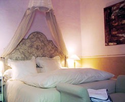 [chambres-d-hotes-avignon-flamant%255B4%255D.jpg]