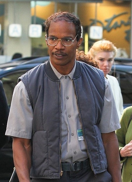 A Closer Look at Jamie Foxx as Max Dillon on The Amazing Spider-Man 2 Set 12