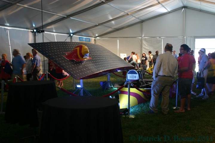 [Ames-2011-65-Solar-Racer3.jpg]