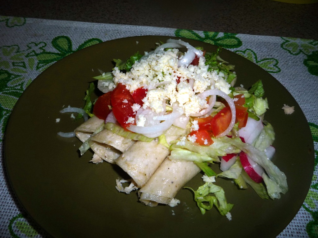 [TACOS%2520BLANDITOS%2520%25282%2529%255B3%255D.jpg]