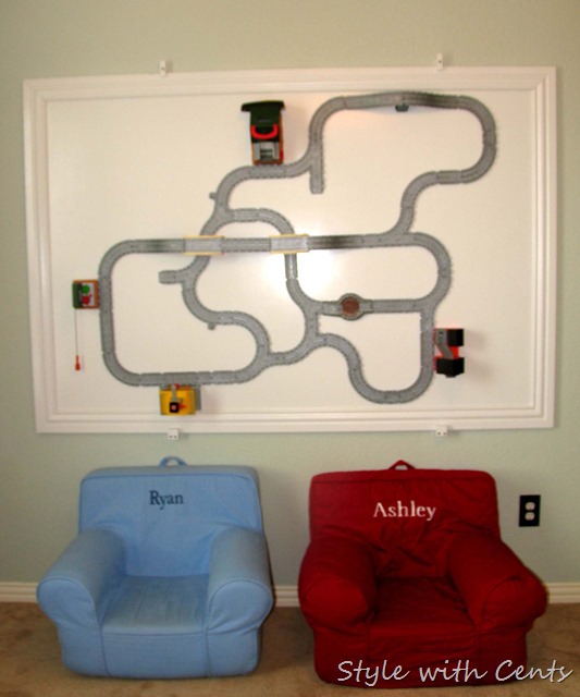 Creating an Inexpensive Playroom from Style with Cents www.stylewithcents.blogspot.com 14 Creating an Inexpensive Playroom from Style with Cents www.stylewithcents.blogspot.com 14