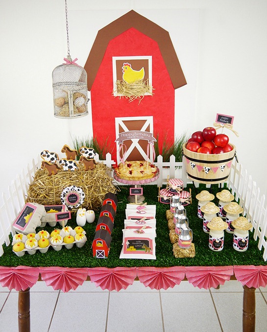 Barnyard Birthday - Desserts Table1