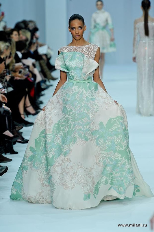 elie-saab-haute-couture-sprg-2012-pfw17.jpg