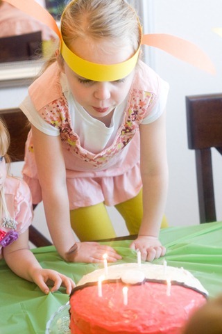 03 02 13_soph cake 4