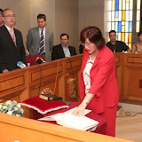 Juramento concejal Teresa López Guillen, PSOE.