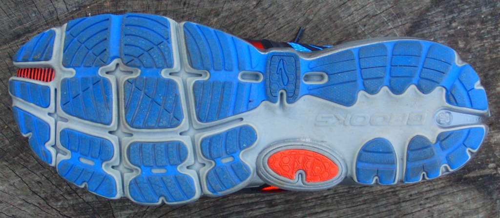 [Brooks%2520Pure%2520Cadence%25202%2520Sole%255B6%255D.jpg]