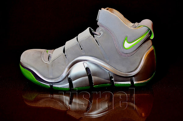 The Real Dunkman Version of the Nike Zoom LeBron IV