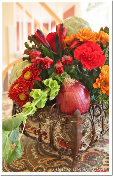 Thanksgiving Centerpiece closeup 2 (683x1024)
