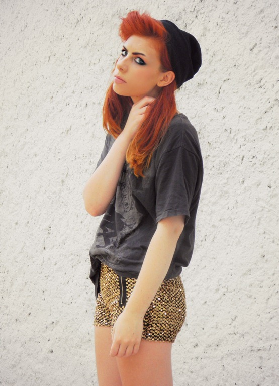 [SEQUINS--BEANIE6.jpg]