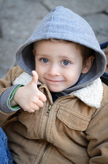 [Luke%2520thumbs%2520up%255B8%255D.jpg]