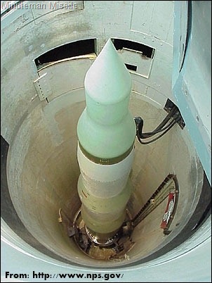 [Minuteman-Missile10.jpg]