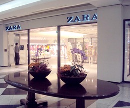 Loja ZARA do Shopping Mueller reabre trazendo novidades. Foto: ShoppingMueller via Facebook zara shopping mueller 1