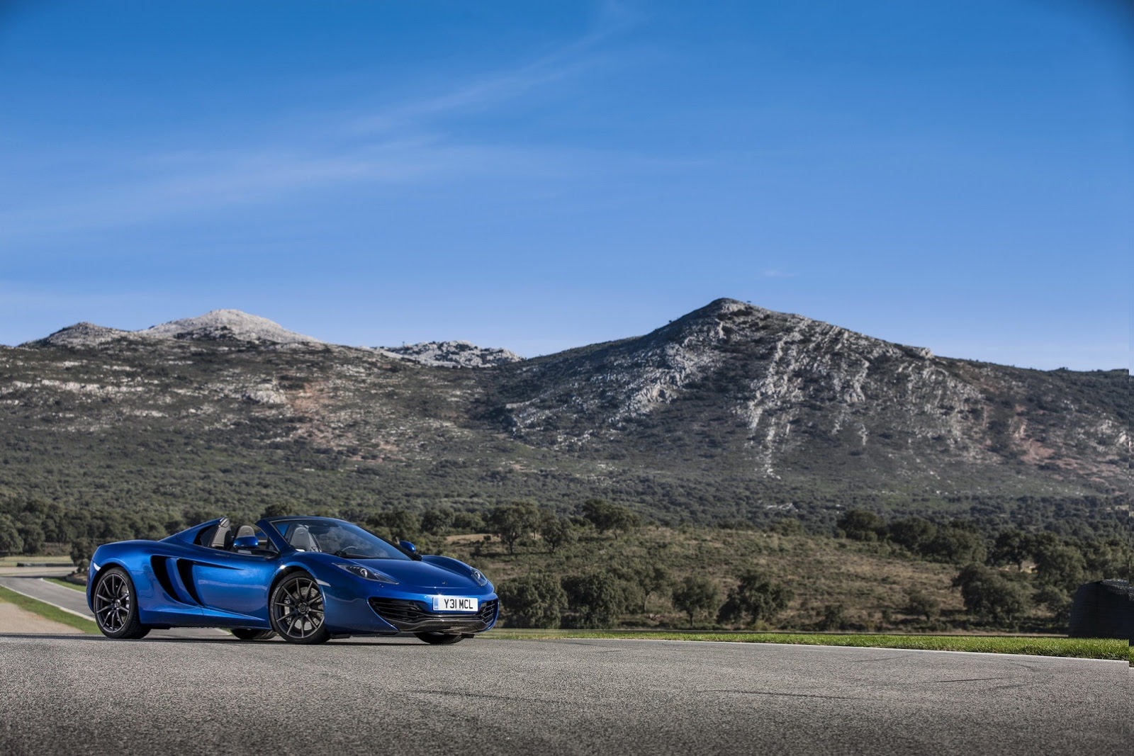McLaren-MP4-12C-Spider-11%255B2%255D.jpg