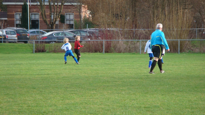 2011 - 17 DEC - WVV F3 - BATO F1 007.jpg