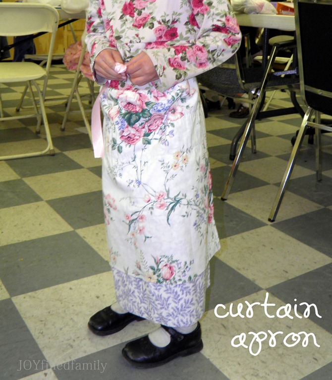 [LF%2520finished%2520curtain%2520apron%255B6%255D.jpg]