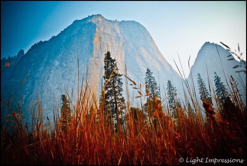 Light Impressions-Yosemite Cathedral Rock