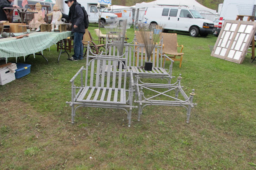 Everyone was a big fan of this outdoor set. The bamboo motif is amazing.