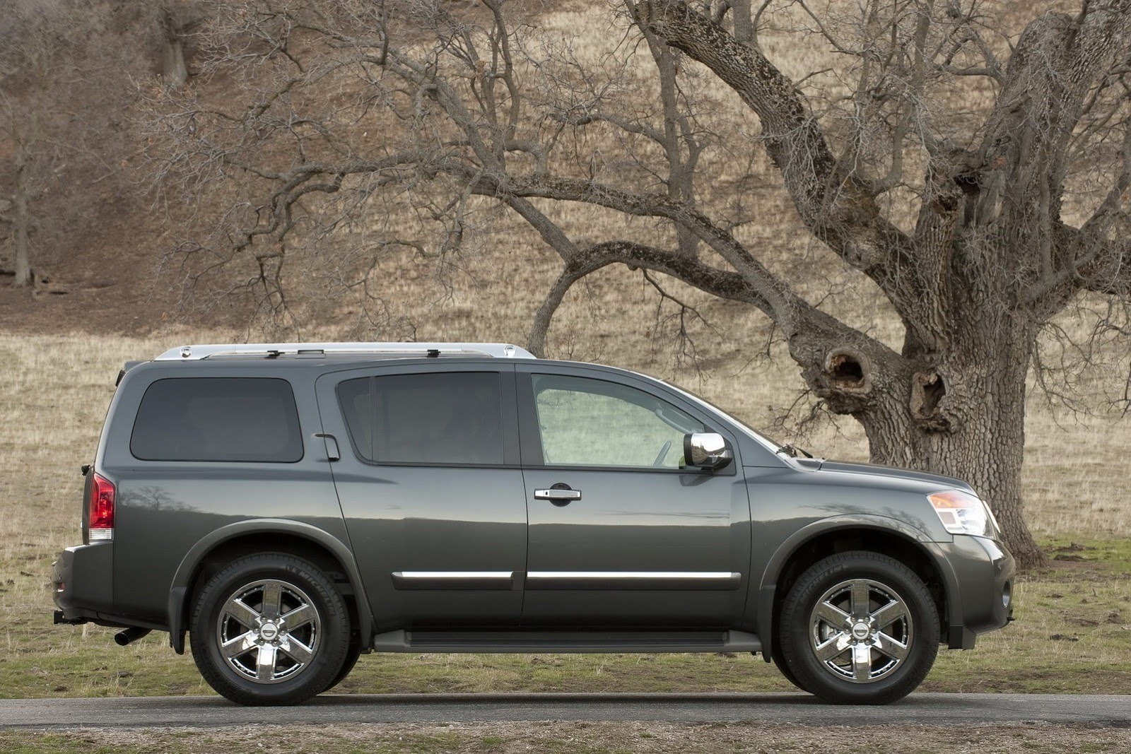 [Nissan-Armada-5%255B4%255D.jpg]
