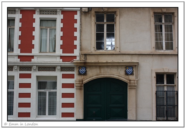 Windows and Doorways of Boulogne France 10