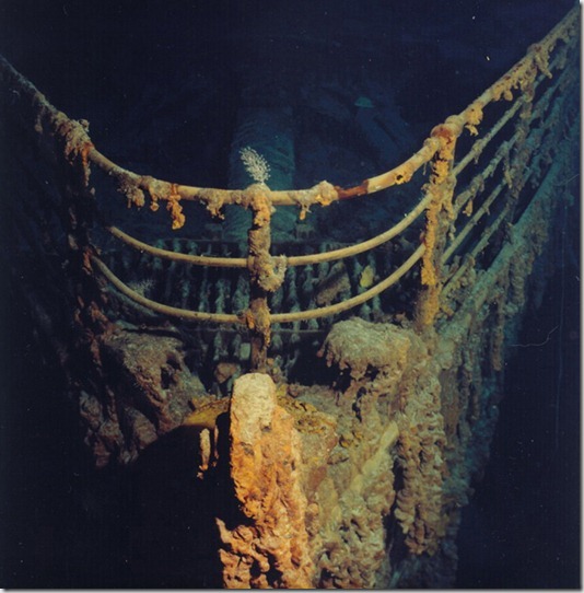 Bow of Titanic - 1999 (speaker