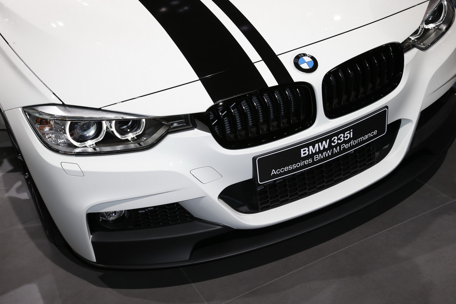 [BMW-335i-M-Performance-6%255B2%255D.jpg]