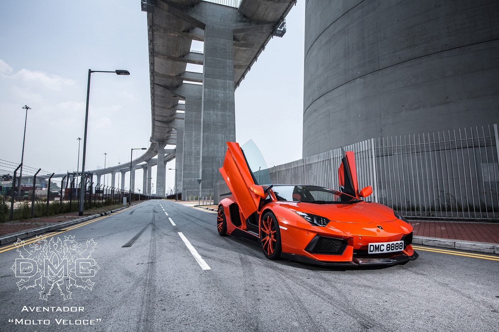 [Lamborghini-Aventador-DMC-2%255B2%255D.jpg]