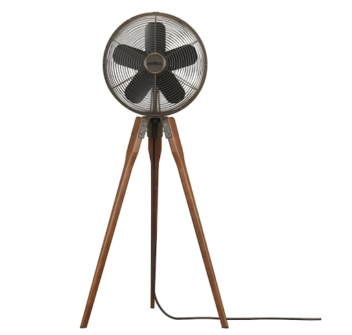 This pedestal fan is beautiful and reminds me of an old camera tripod.
(modernlightinguniverse.com) This pedestal fan is beautiful and reminds me of an old camera tripod.
(modernlightinguniverse.com)