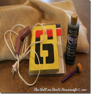 porch and burlap pots 024