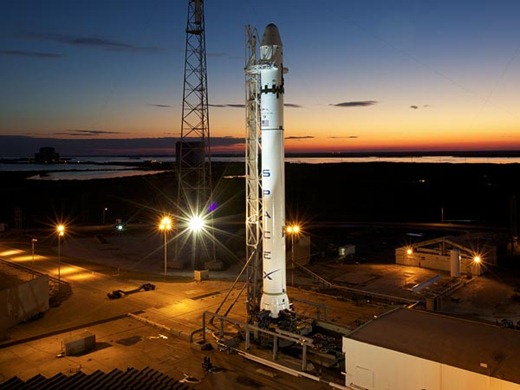 [1337682759_space-x-falcon-launched-saturday-may_53514_600x450%255B3%255D.jpg]