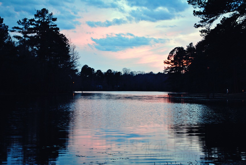 [dusk-at-Gibson-Pond-Park-in%255B3%255D.jpg]