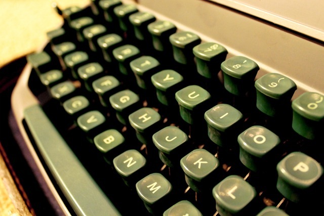 [typewriter--valentines-dinner-062_th%255B5%255D.jpg]