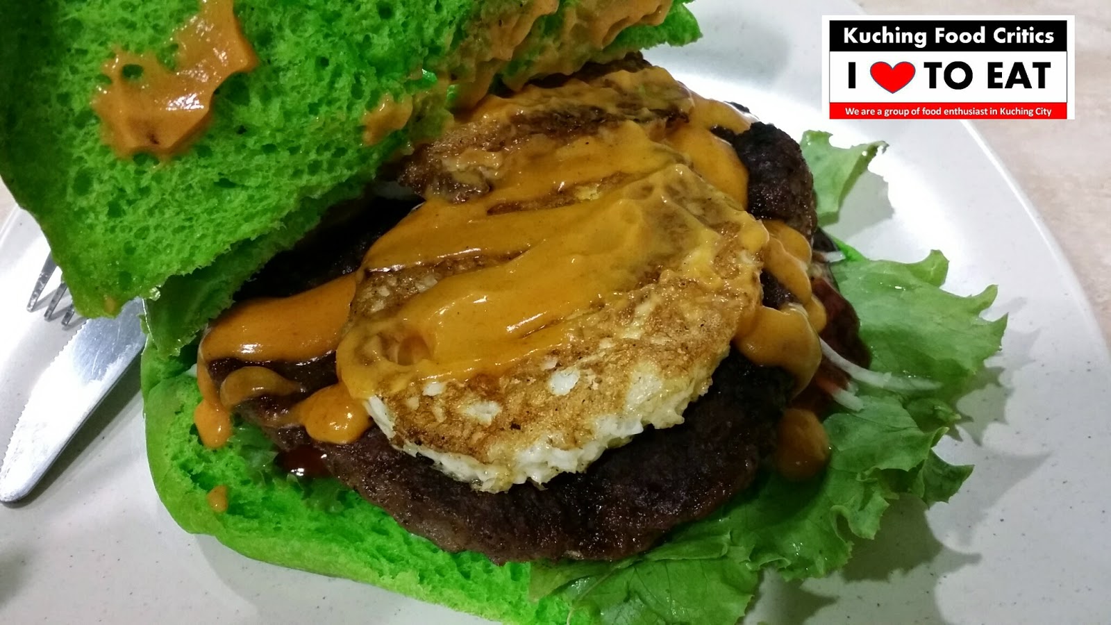 Kuching Food Critics: Handmade Burger @ Opposite Medan Hamidah