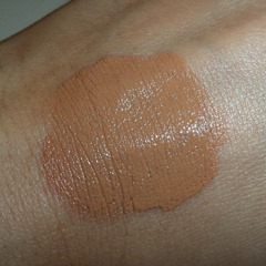 longlastingmakeupstagelineswatches2
