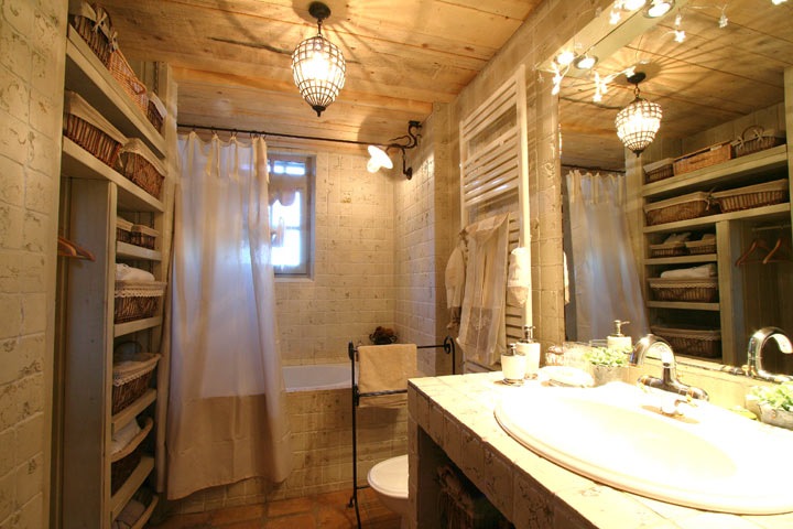 [Provence-chezjeanclaudeP027-21%255B4%255D.jpg]