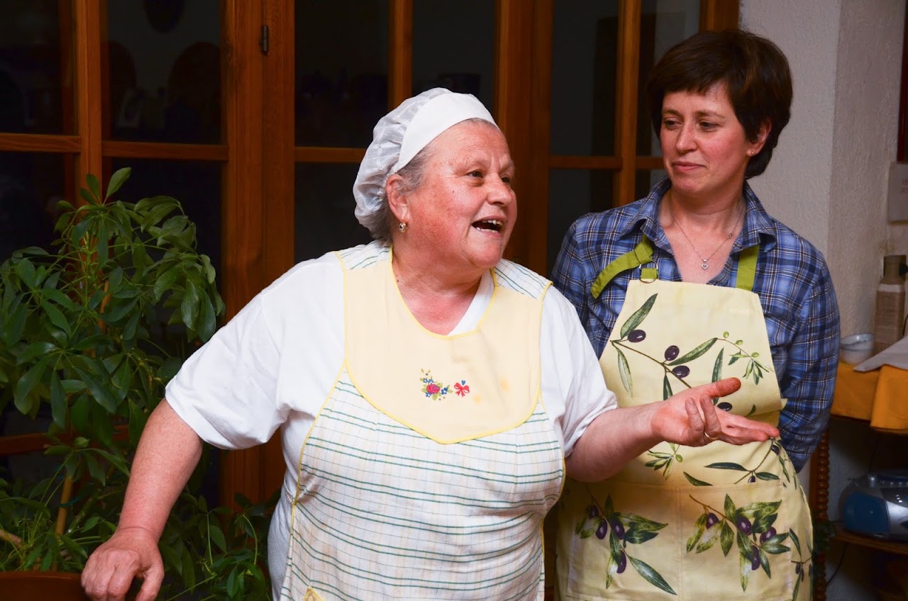 Mamma Wanda at I Mandorli
