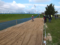 S0227676.JPG