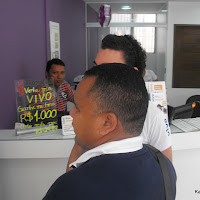 Acao_Queen_Celulares_01_10_2010
