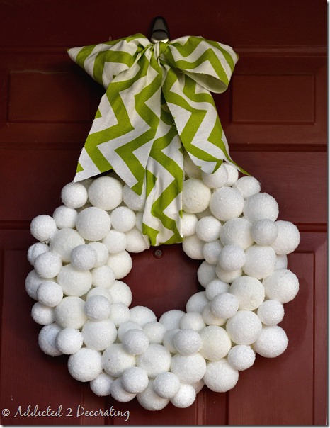 winter-snowball-wreath-1d