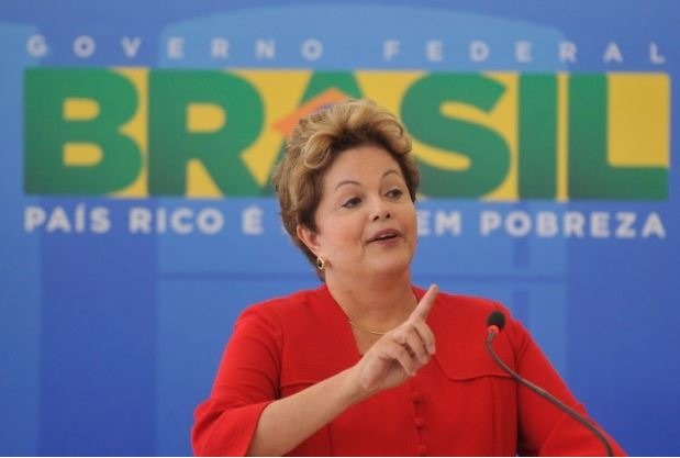 [Dilma%2520Roussef%2520-%2520Foto%2520Antonio%2520Cruz%255B15%255D.jpg]
