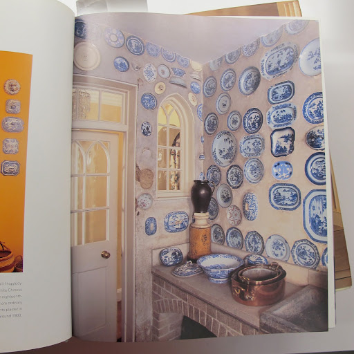 These ceramics are embedded into the wall becoming a feature of this home's interior.