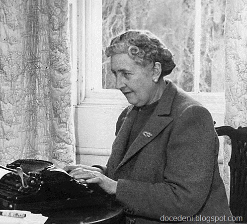 [agatha-christie%255B6%255D.jpg]
