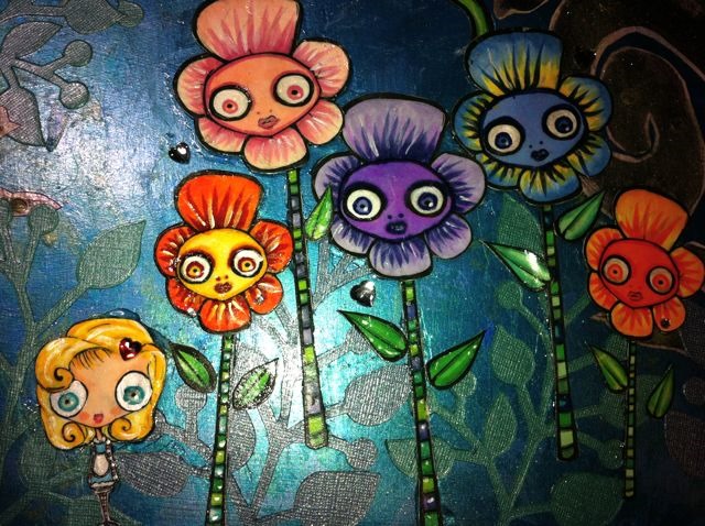 [alice-in-wonderland-dresser-flowers-2%255B3%255D.jpg]
