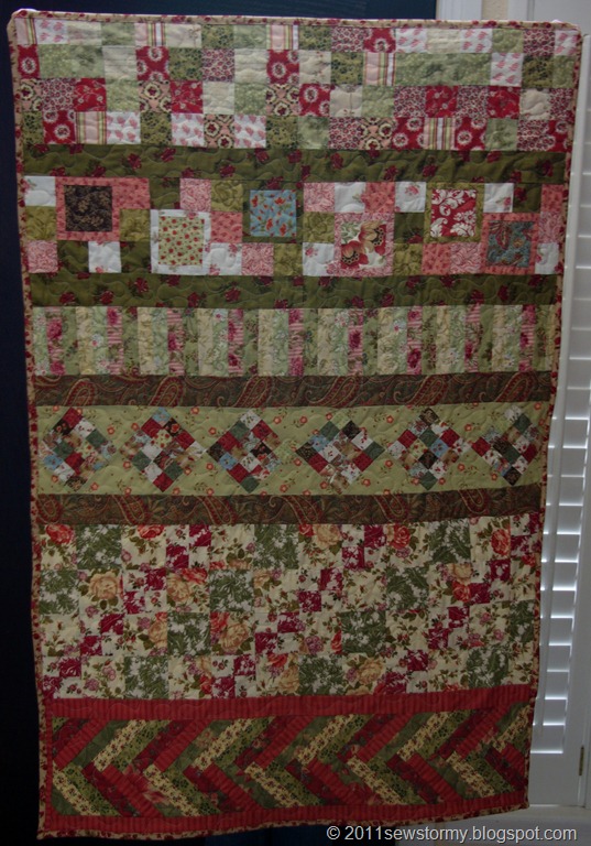 [Finished%25202010%2520Sister%2527s%2520Quilt%255B8%255D.jpg]