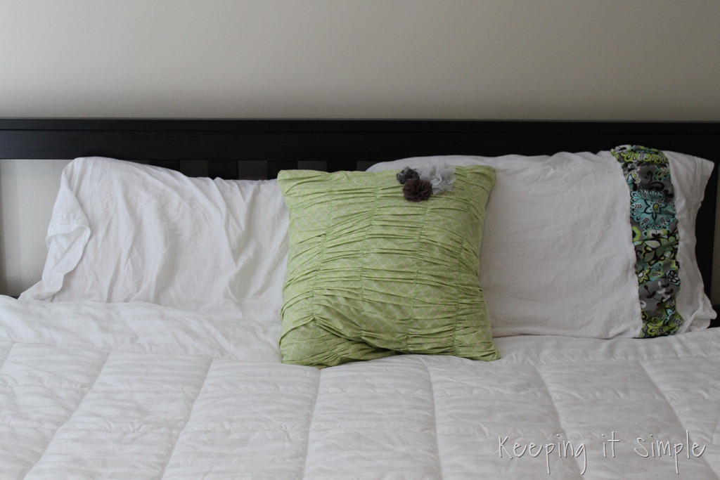 [beautify%2520a%2520pillow%2520%25282%2529%255B9%255D.jpg]
