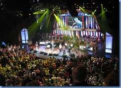 9897 Nashville, Tennessee - Grand Ole Opry radio show - Josh Turner & accompaniment