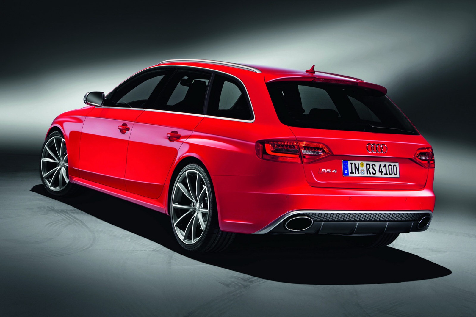 [2013-Audi-RS4-Avant-3%255B2%255D.jpg]