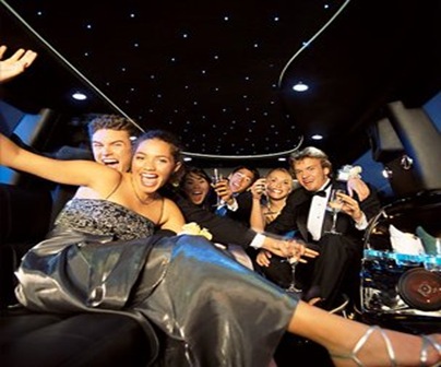 Fascinating Prom Night Games to Have a Night Full of Fun