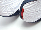 nike air max lebron 7 gr white navy 4 07 Nike Air Max LeBron VII (7)   White/Navy/Gold Sample Actual Photos