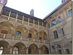 20130721_Castle courtyard 1 (Small)